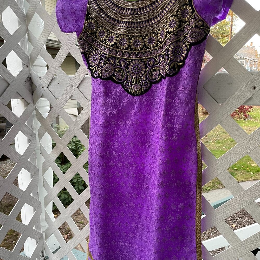 Indian dress in vibrant lilac color with gold and black trim,  small